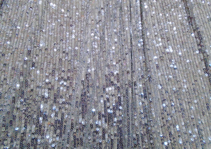 2.Beige Odori Sequins